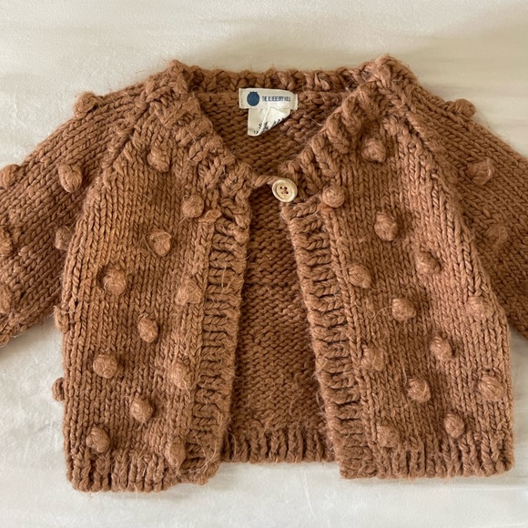 Pom Sweater - Picture 3 of 4